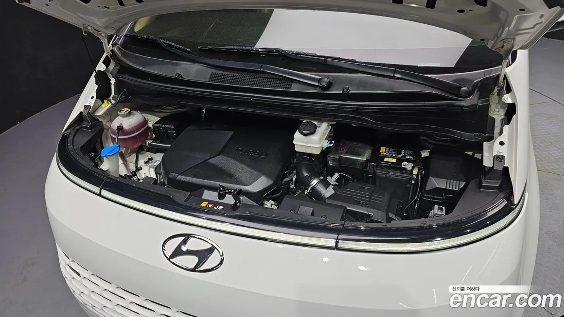 Hyundai Staria 2023 из KR, фото 5