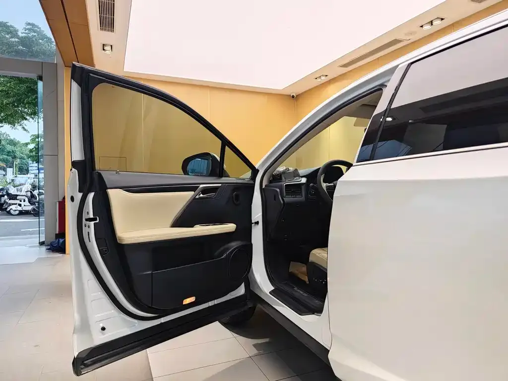 Lexus RX 2022 из CN, фото 10