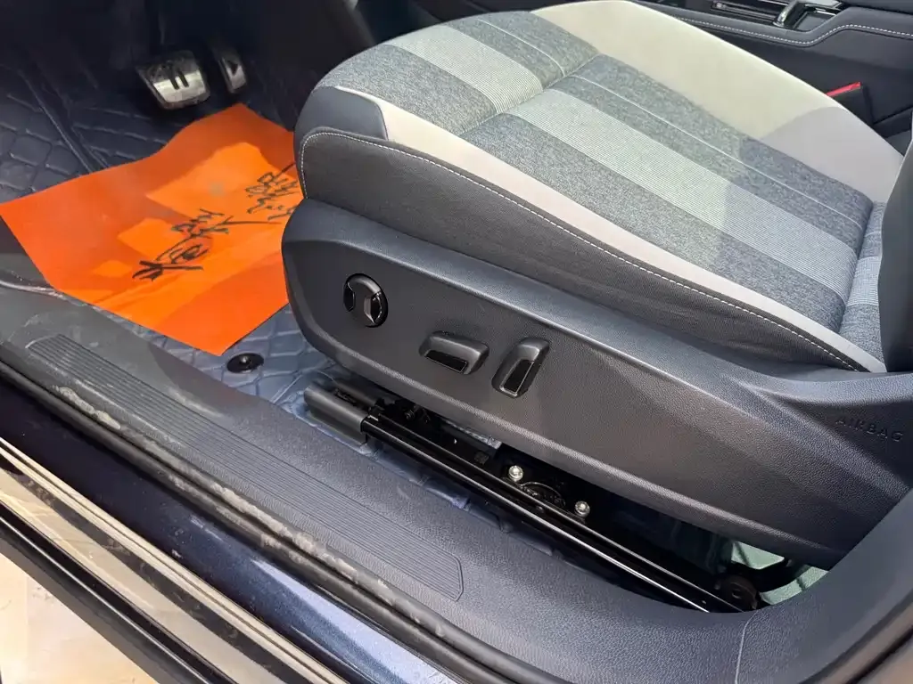 Volkswagen ID.4 Crozz 2023 из CN, фото 3