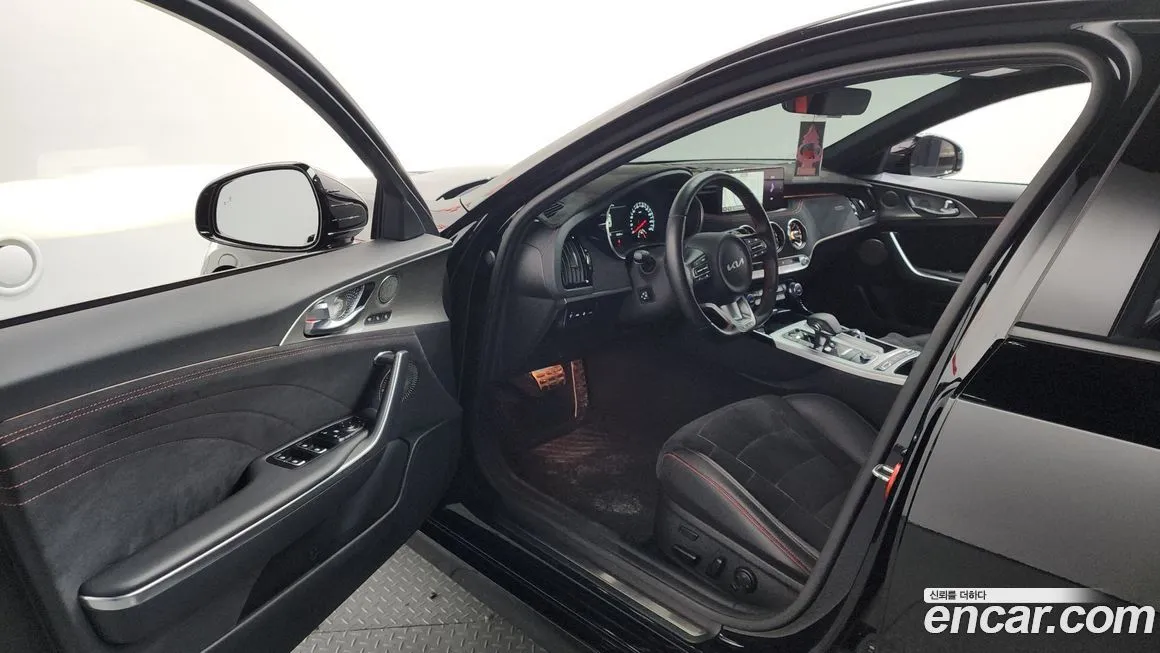 Kia Stinger 2023 из KR, фото 5