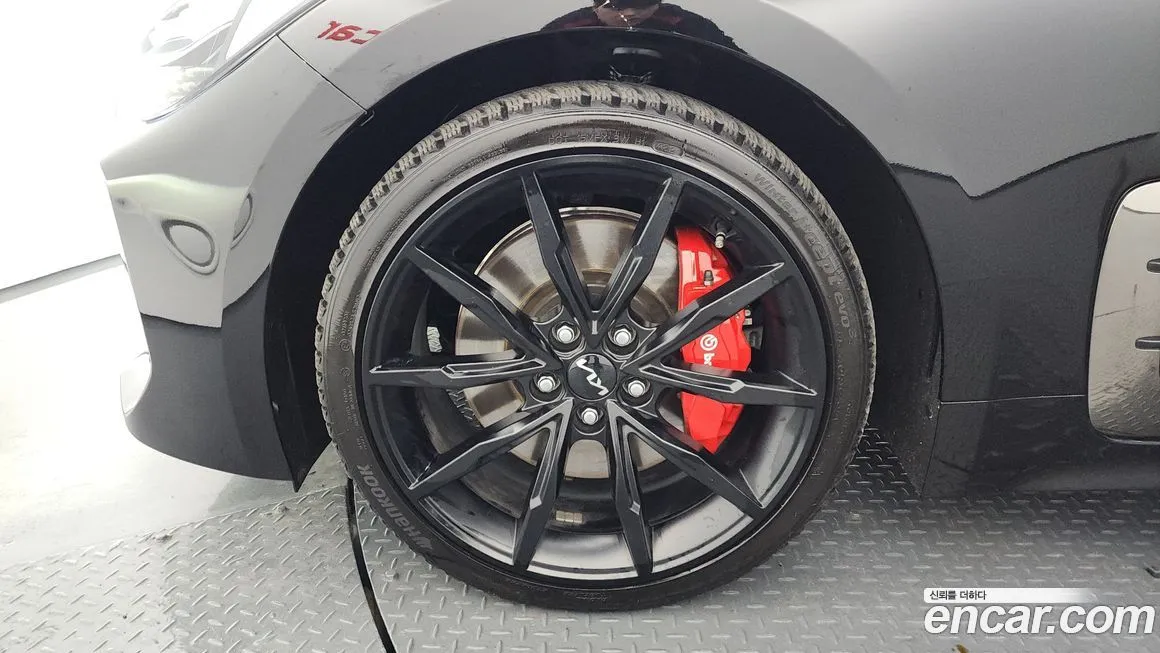 Kia Stinger 2023 из KR, фото 10