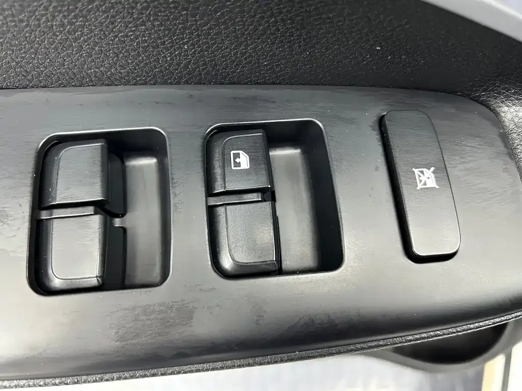 Kia KX1 2022 из CN, фото 8