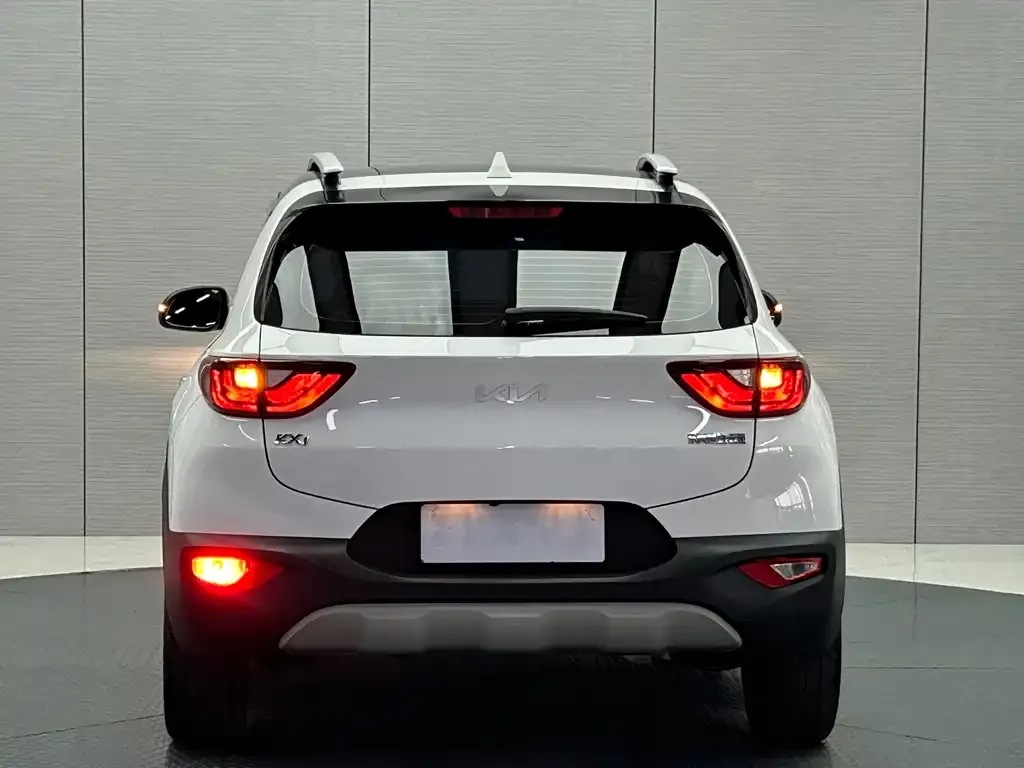 Kia KX1 2022 из CN, фото 2