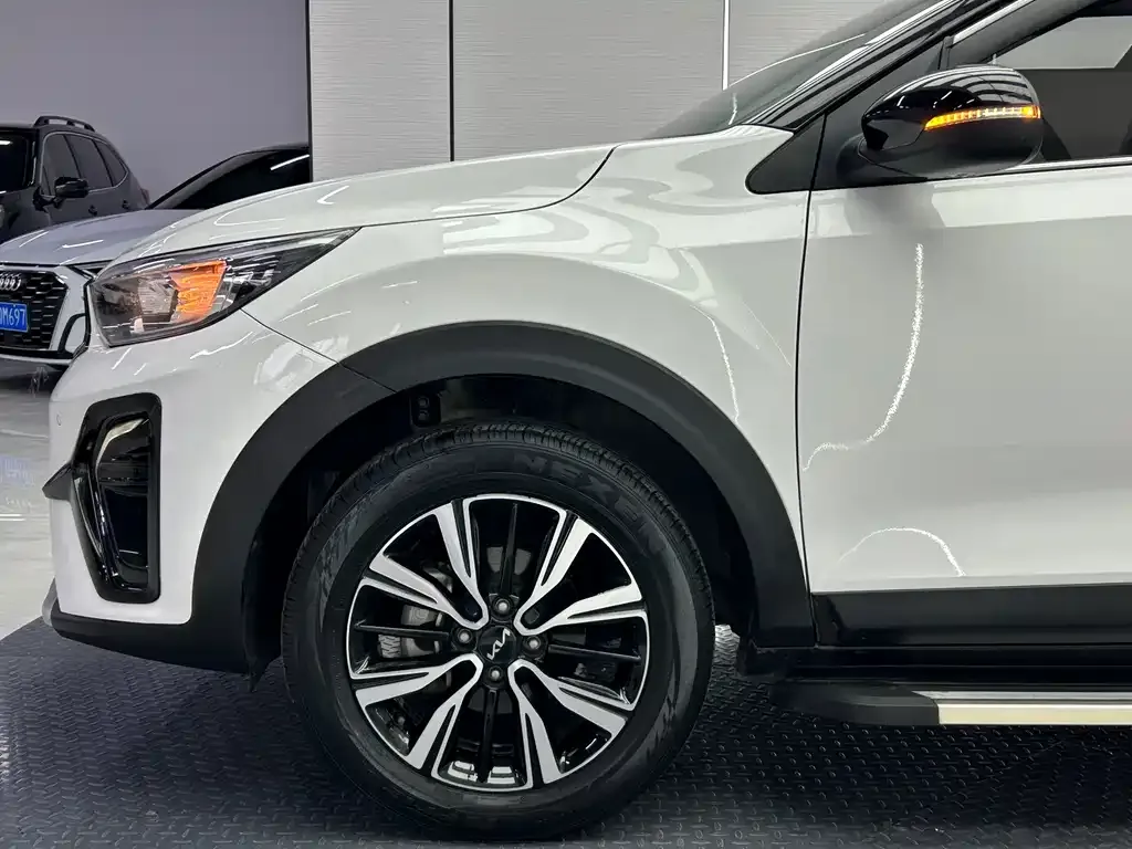 Kia KX1 2022 из CN, фото 10