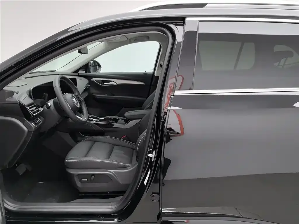 Buick Envision Plus — фото 7