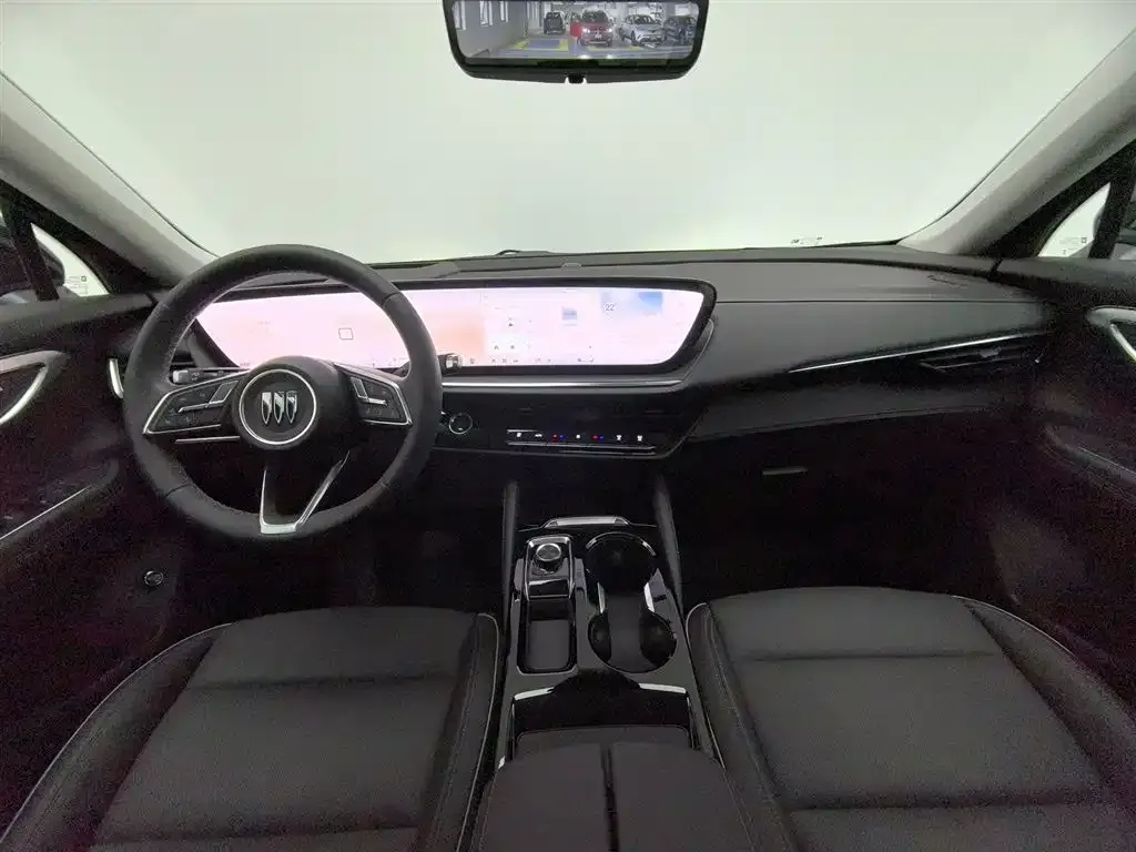 Buick Envision Plus — фото 6