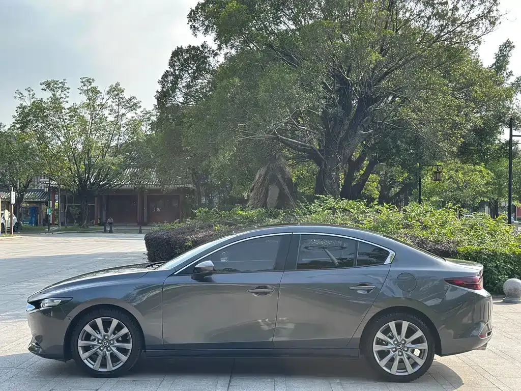 Mazda 3 Axela 2022 из CN, фото 9