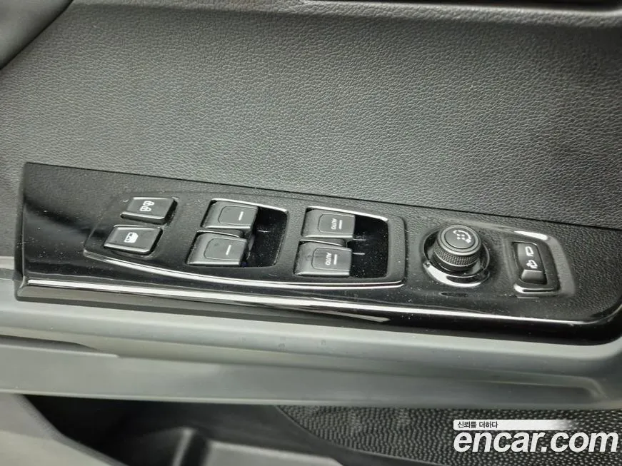 KG Mobility (Ssangyong) Torres 2024 из KR, фото 8