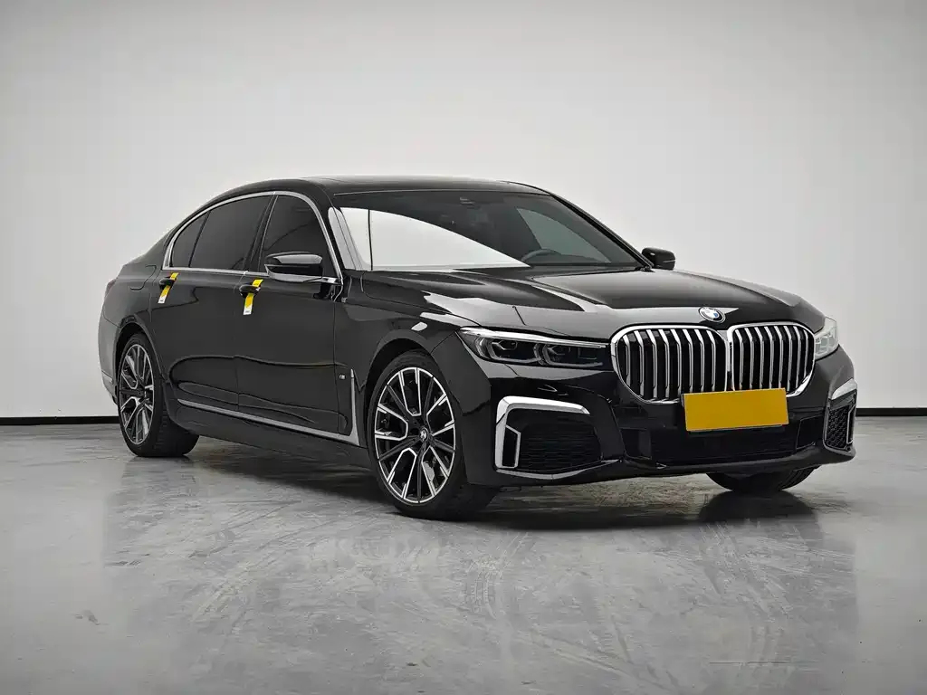 BMW 7 Series 2021 из CN, фото 7