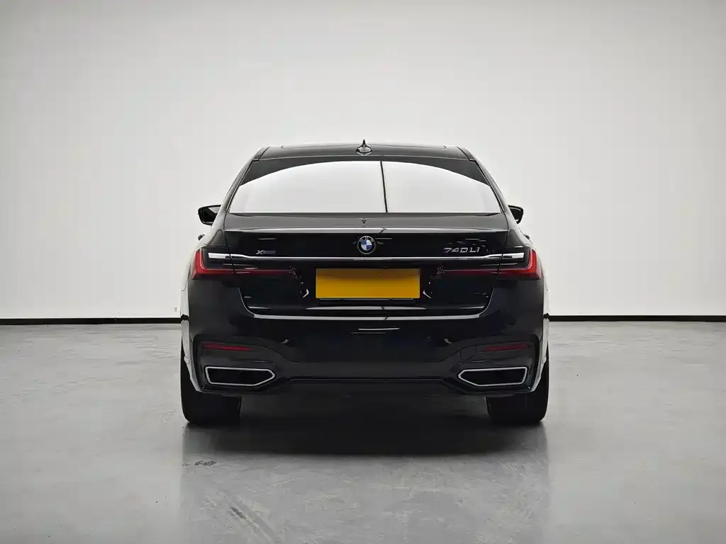 BMW 7 Series 2021 из CN, фото 3