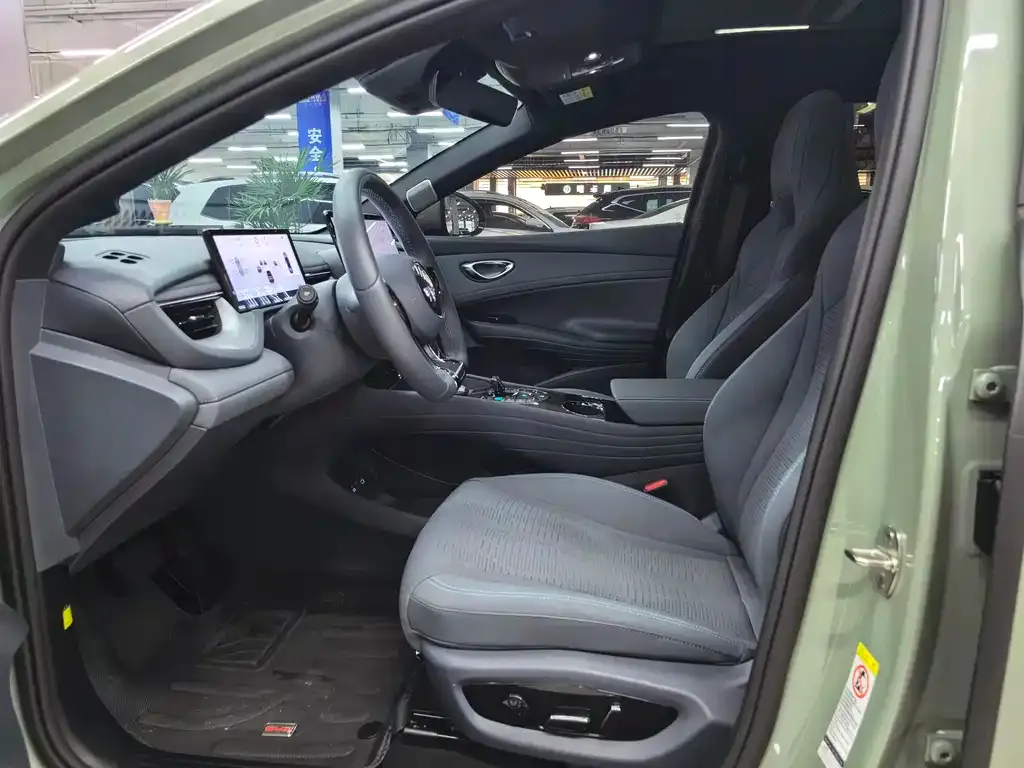 BYD Seal 06GT — фото 3