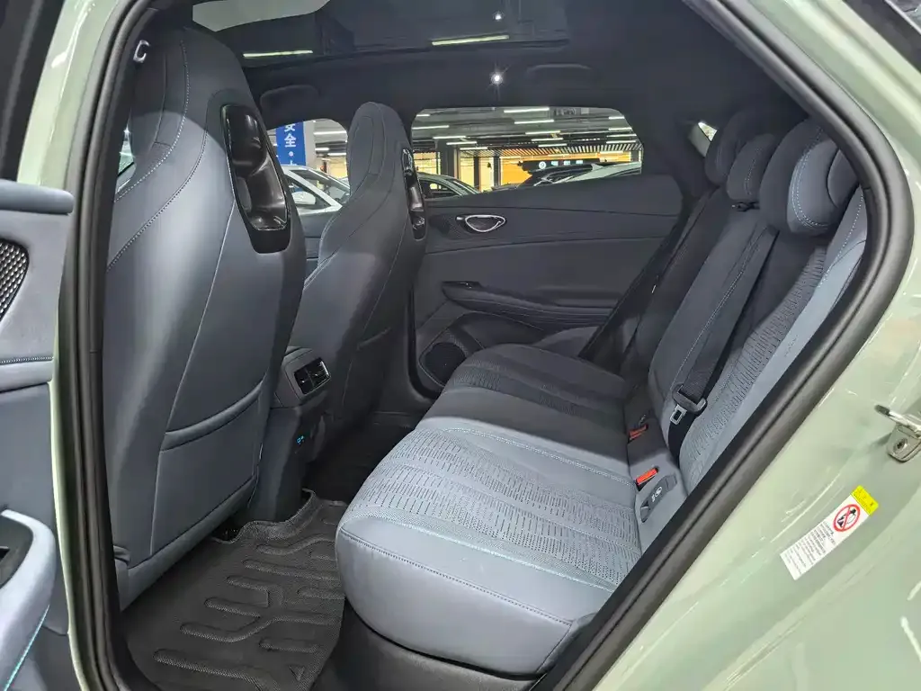 BYD Seal 06GT — фото 8