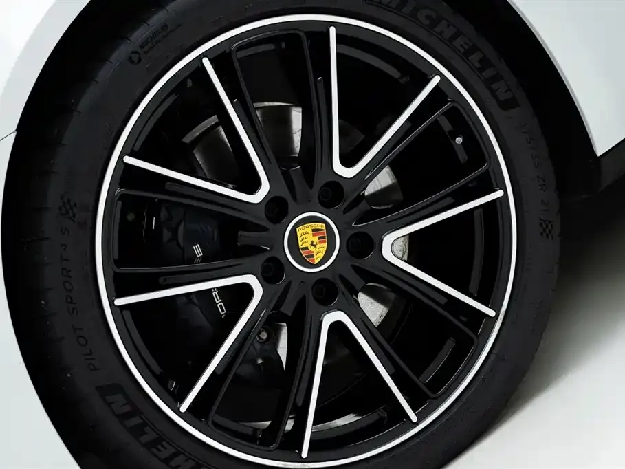 Porsche Panamera — фото 8