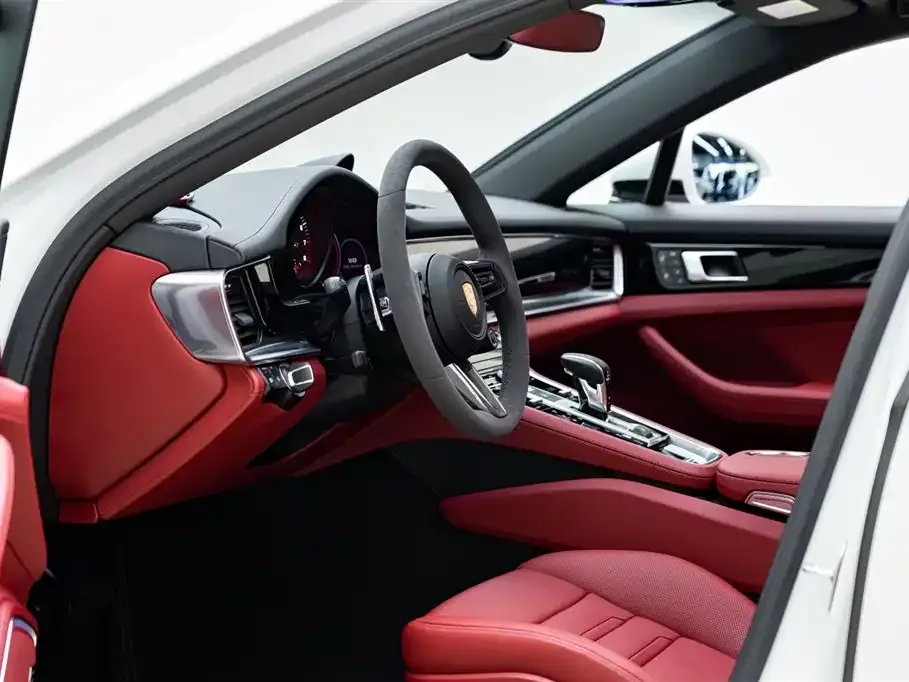 Porsche Panamera — фото 10