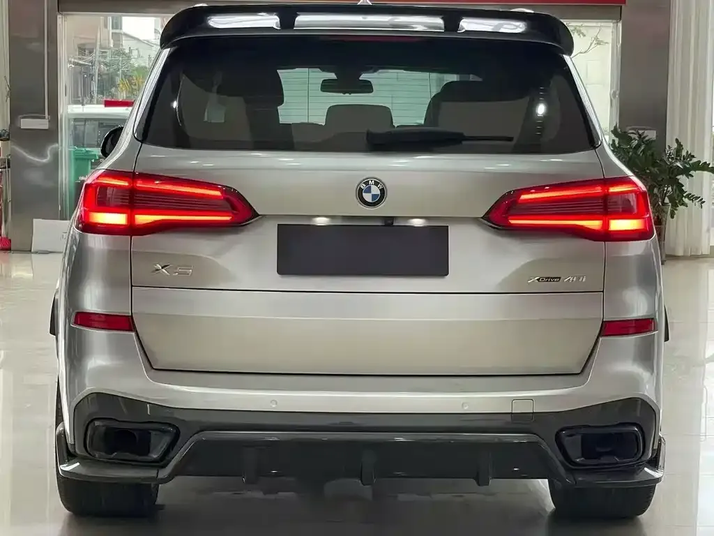 BMW X5 (Import) — фото 8