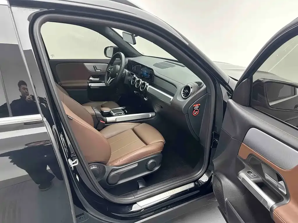 Mercedes-Benz GLB 2021 из CN, фото 6