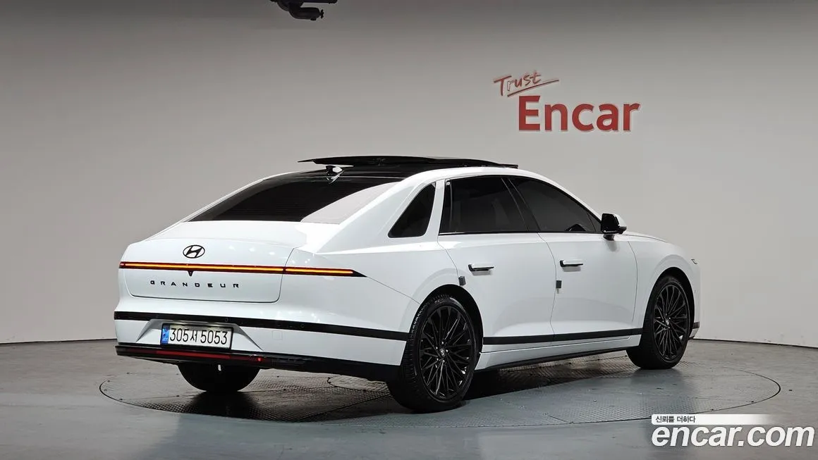 Hyundai Grandeur 2023 из KR, фото 4