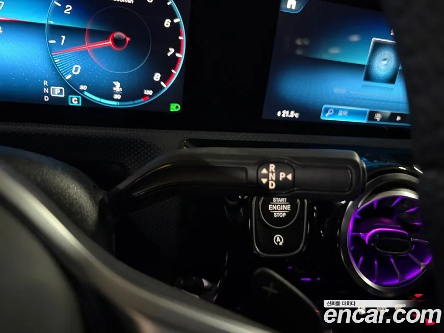 Mercedes-Benz A-Class 2023 из KR, фото 2