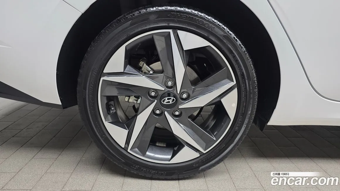 Hyundai AVANTE 2023 из KR, фото 6