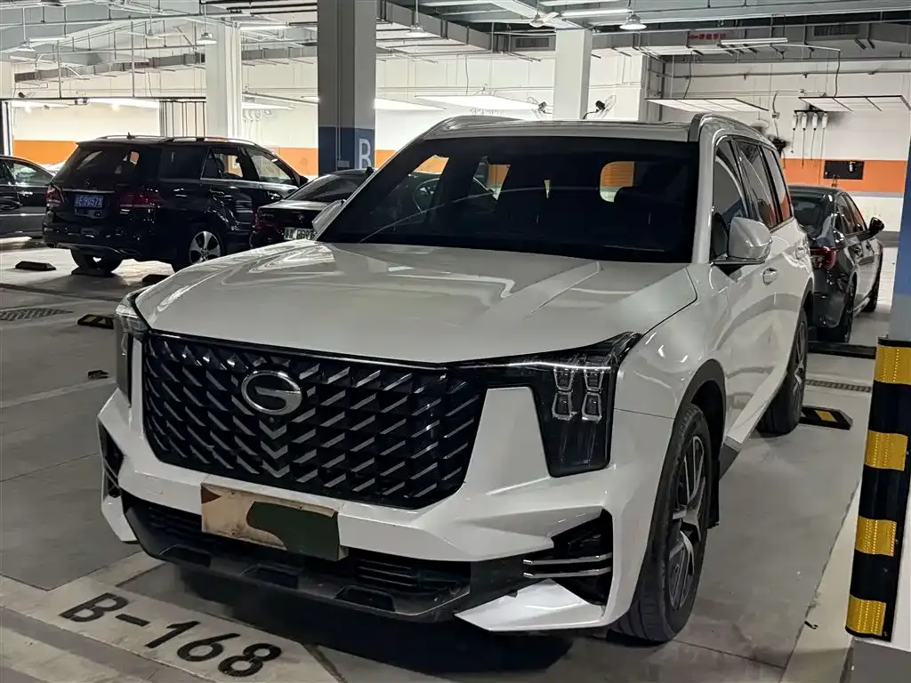 GAC Motor Trumpchi GS8 — фото 1