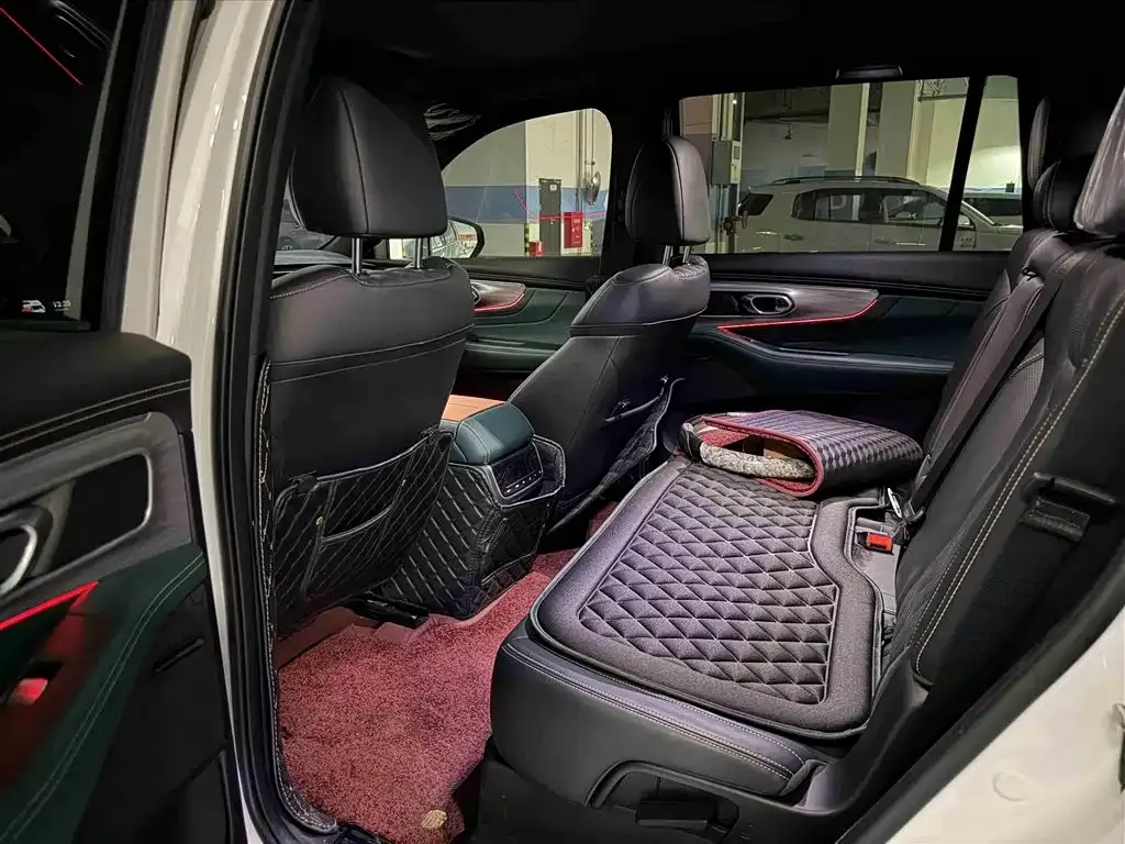 GAC Motor Trumpchi GS8 — фото 4