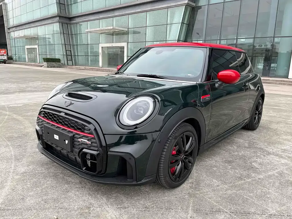 MINI JCW (John Cooper Works)