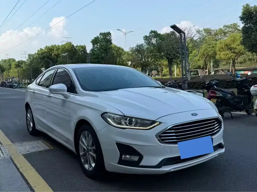 Ford Mondeo 2021 из CN, фото 7