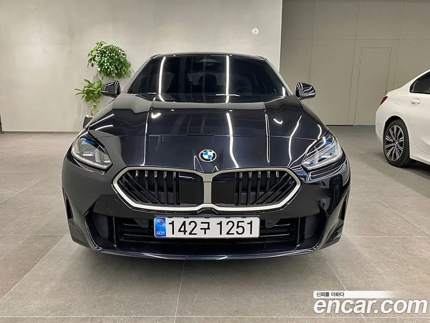 BMW 1-Series 2025 из KR, фото 3