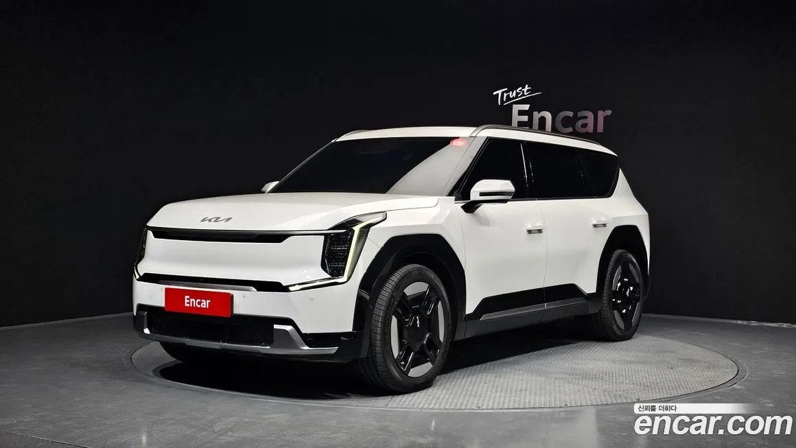 Kia EV9 2024 из KR, фото 1
