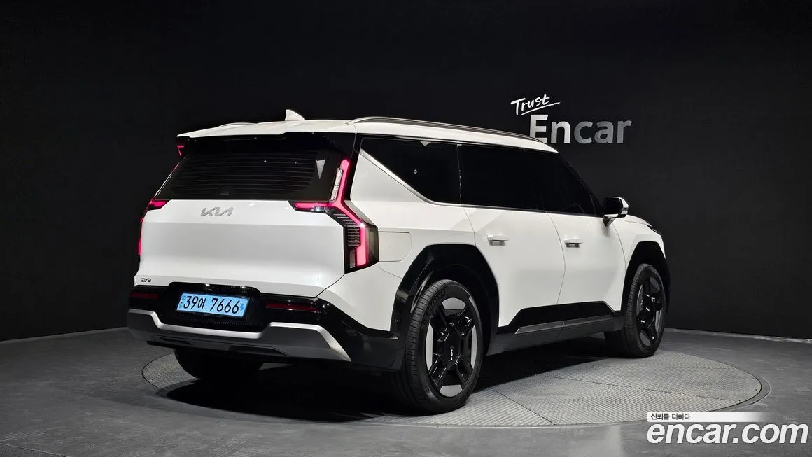 Kia EV9 2024 из KR, фото 4