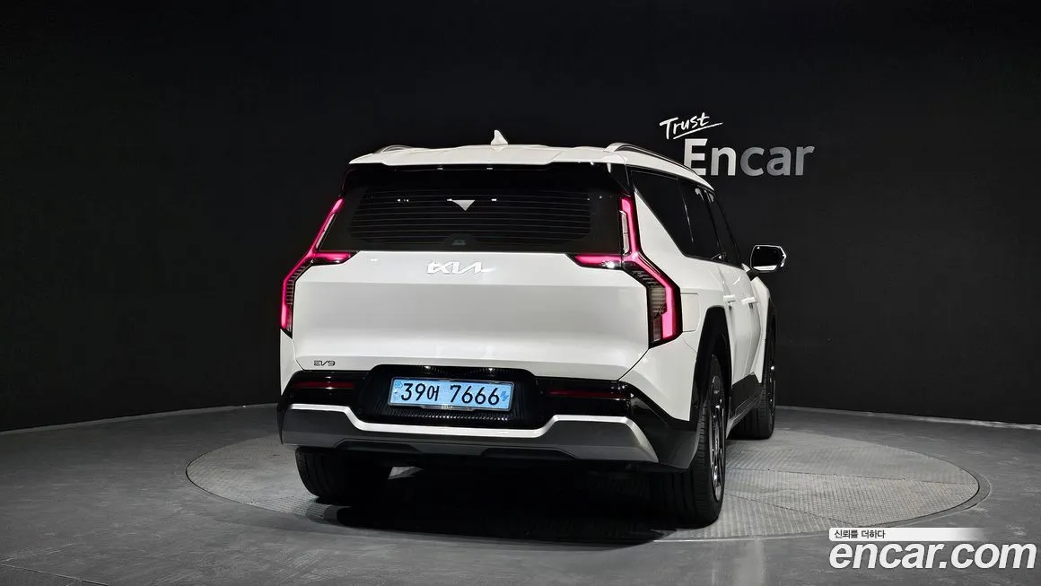 Kia EV9 2024 из KR, фото 6