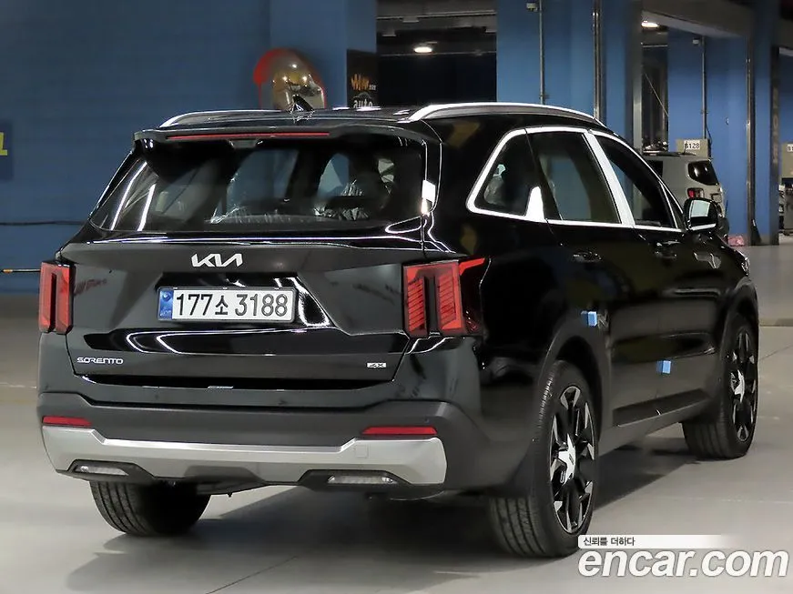 Kia Sorento — фото 3