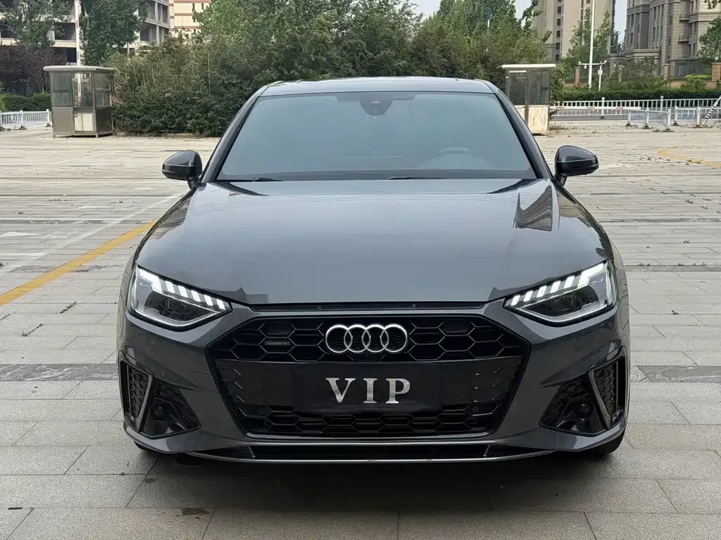 Audi A4L 2023 из CN, фото 8