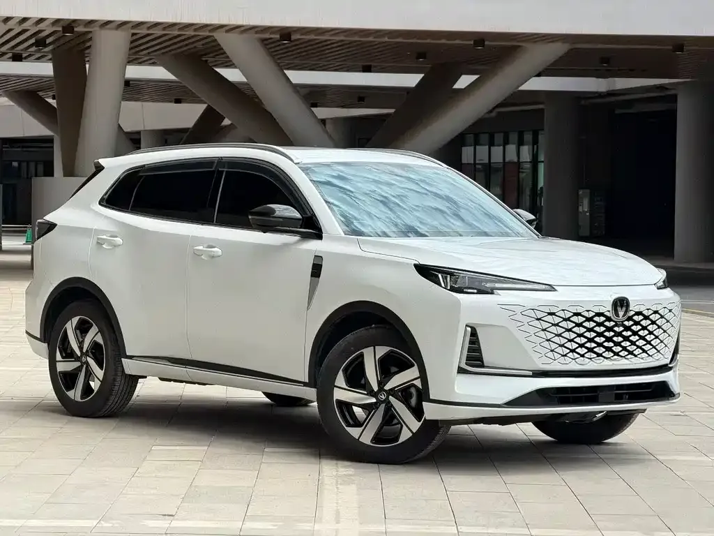 Changan CS55PLUS — фото 6