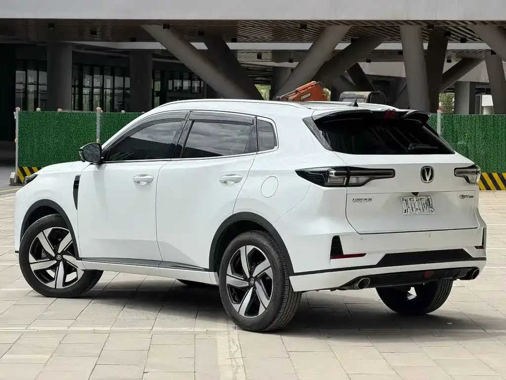 Changan CS55PLUS — фото 4