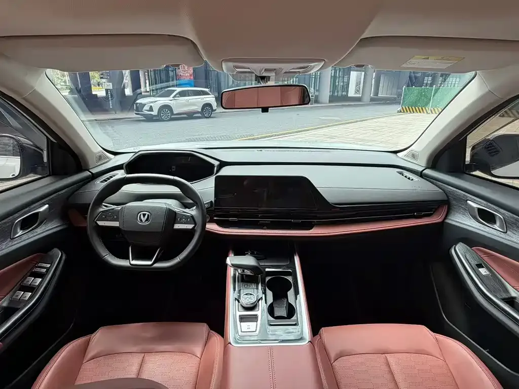 Changan CS55PLUS — фото 10