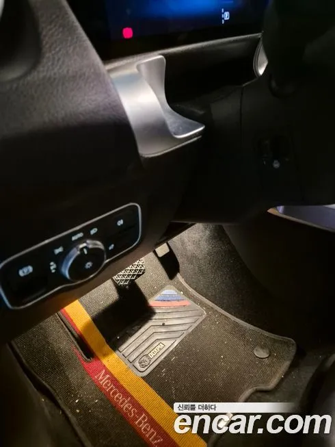 Mercedes-Benz EQB 2023 из KR, фото 4