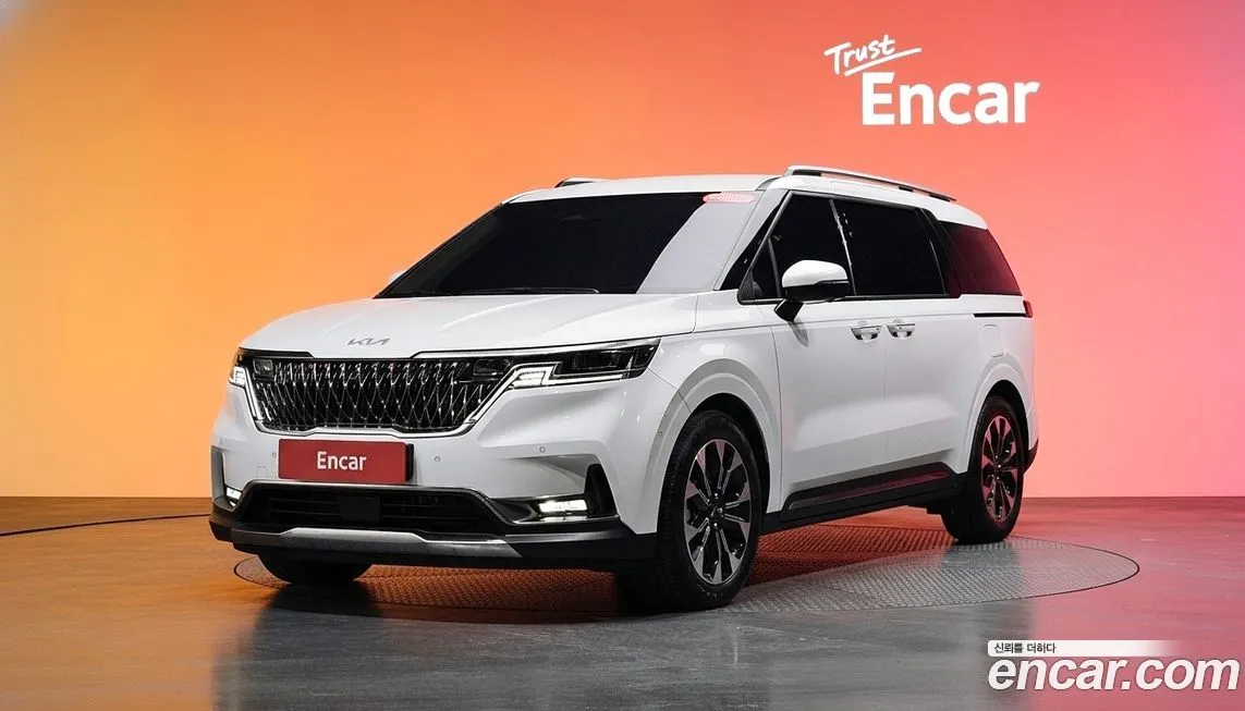 Kia Carnival 2023 из KR, фото 1