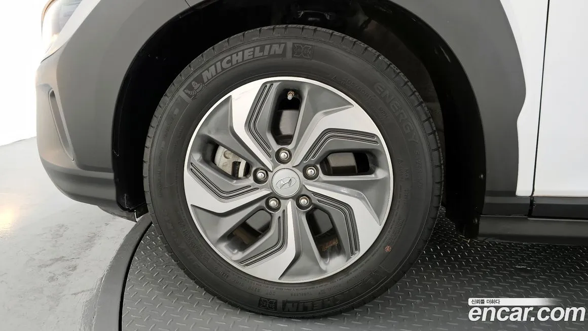 Hyundai Kona 2022 из KR, фото 2