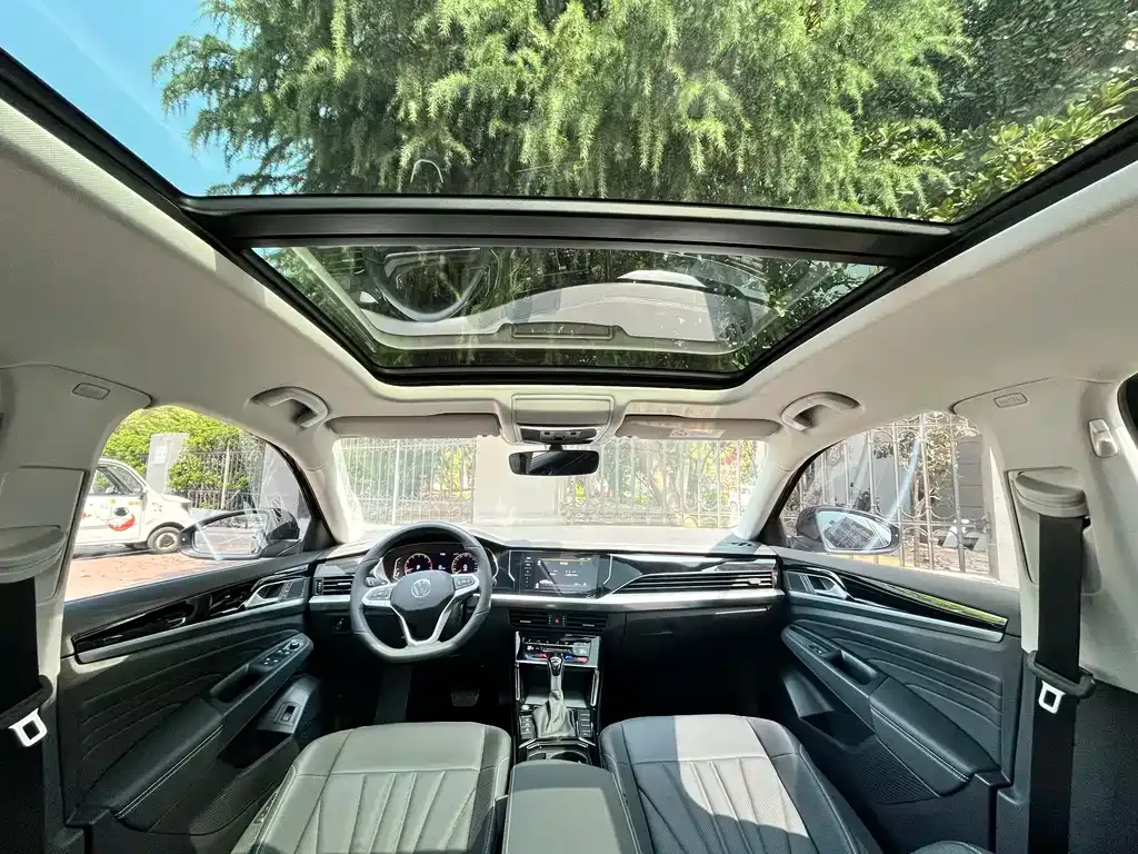 Volkswagen Passat — фото 10
