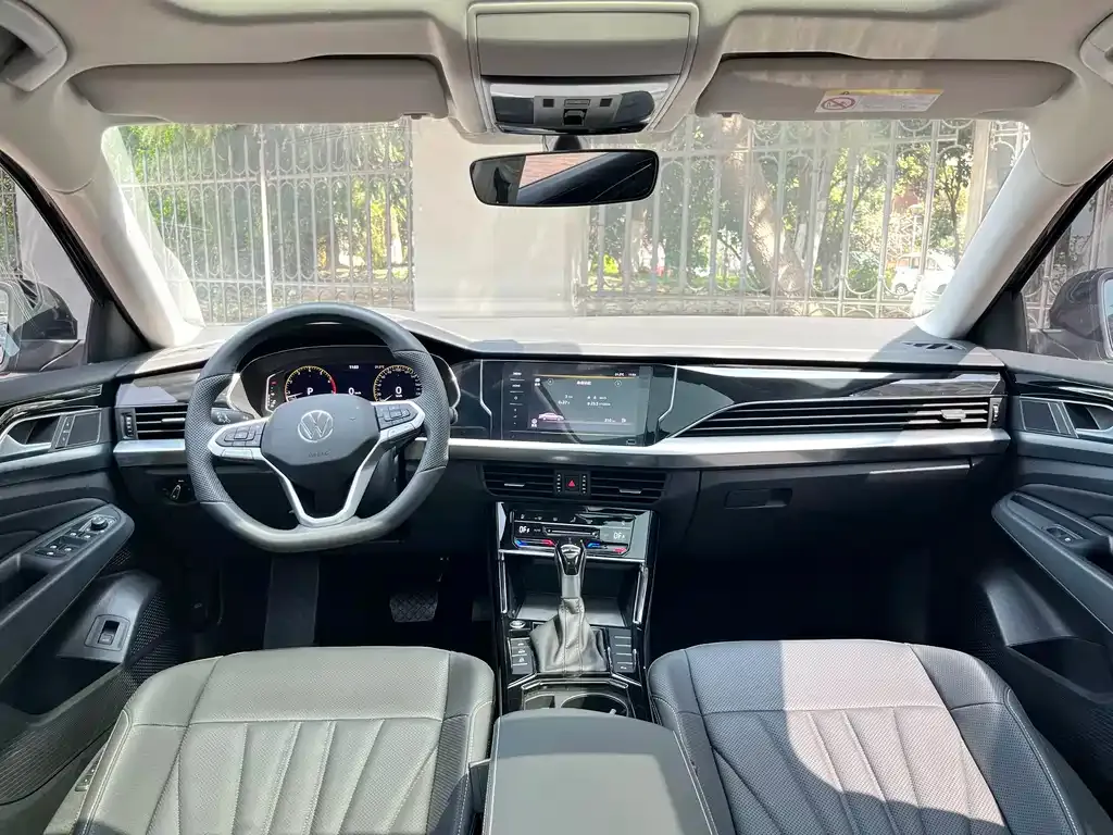 Volkswagen Passat — фото 3