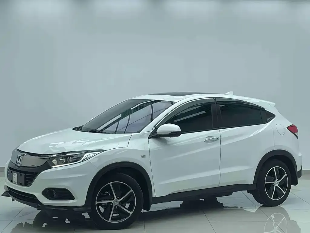 Honda Vezel — фото 1