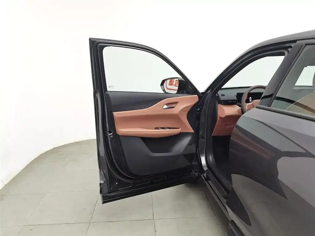 Changan UNI-Z 2026 из CN, фото 4