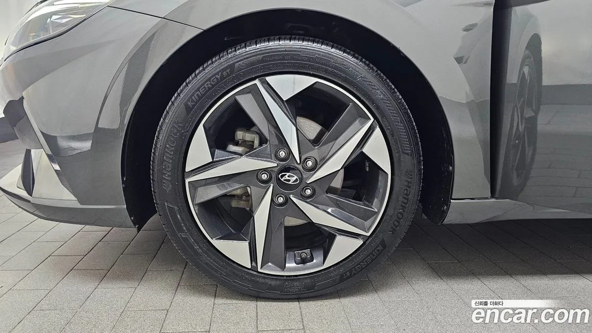 Hyundai AVANTE — фото 9