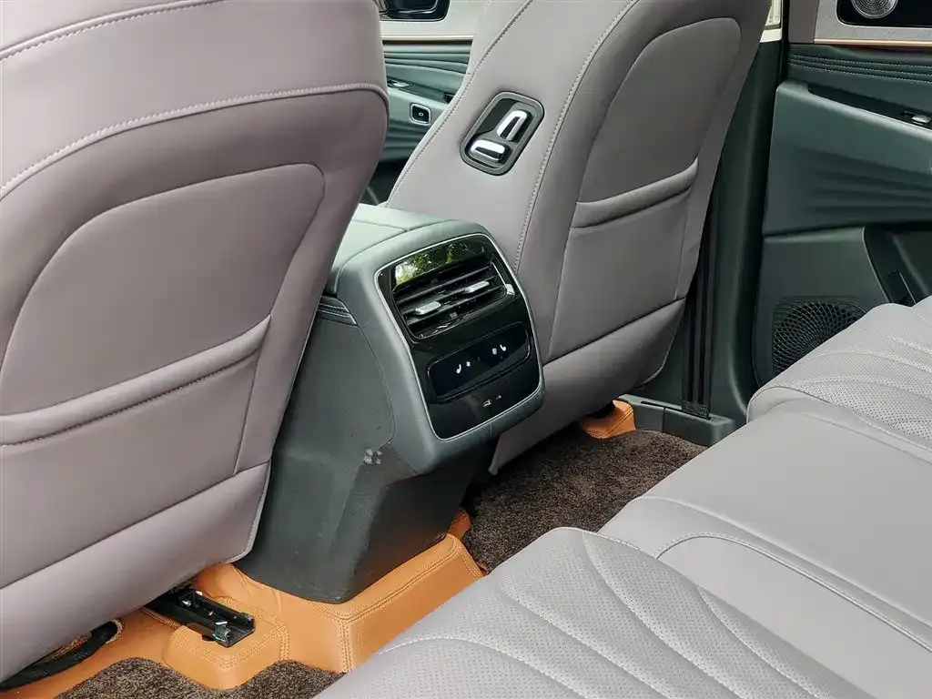 Chery Tiggo 9 C-DM — фото 2