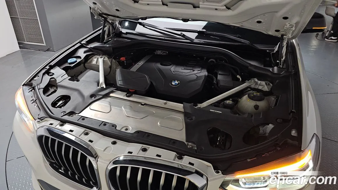 BMW X4 2021 из KR, фото 7