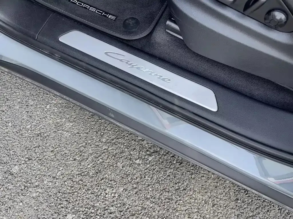 Porsche Cayenne 2025 из CN, фото 10