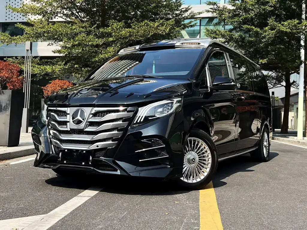 Mercedes-Benz Vito — фото 1