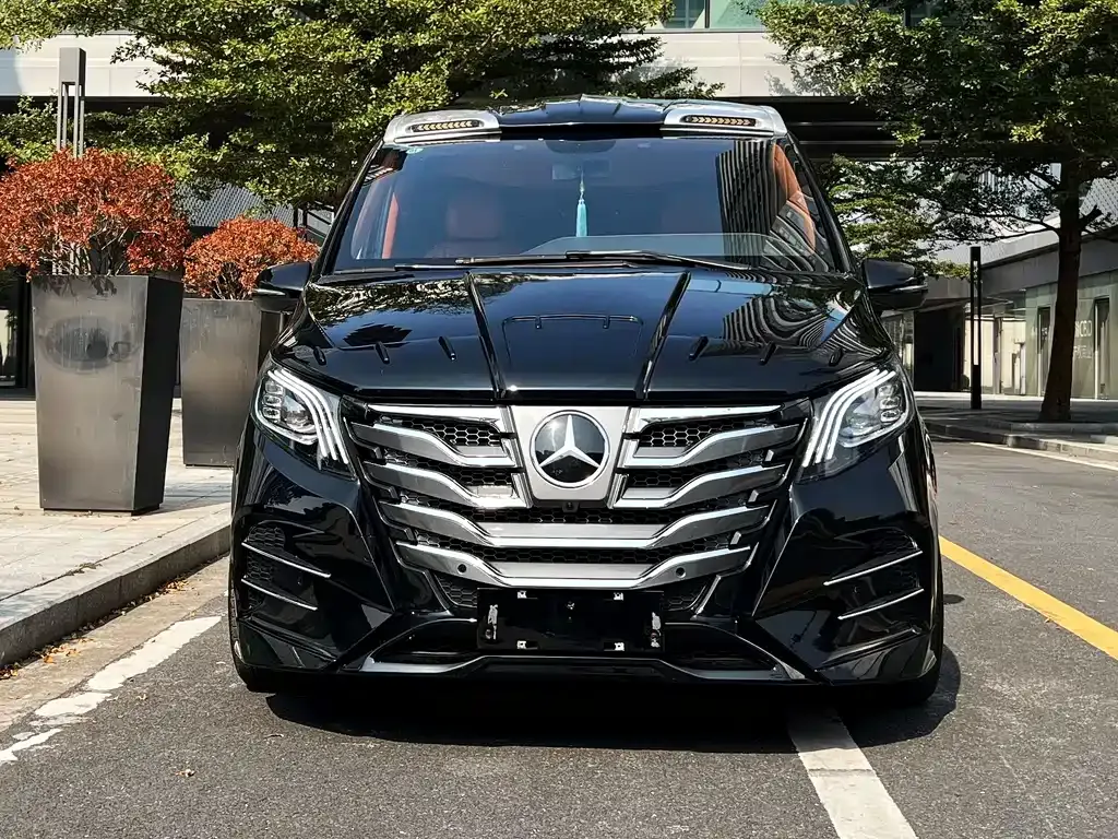 Mercedes-Benz Vito — фото 10