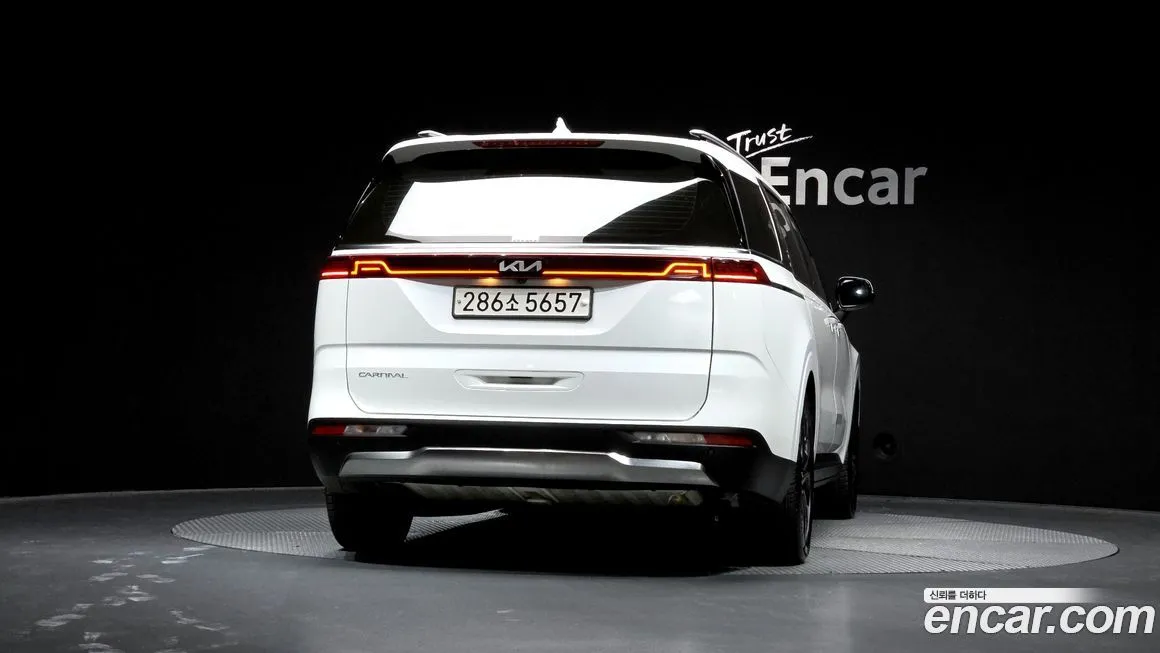 Kia Carnival 2023 из KR, фото 9